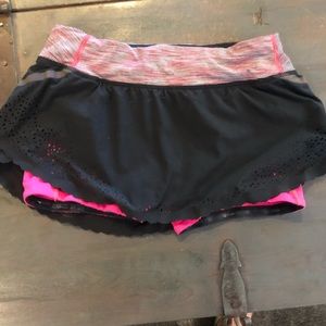 Sz2 Lululemon skort EUC